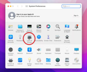 How to fix macOS Monterey Stuck at black screen after a restart on ...